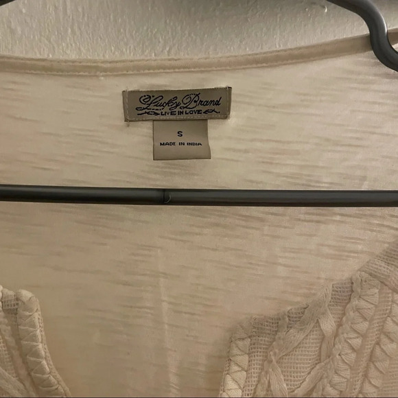 Lucky Brand Split Neck Top - 100% Cotton - 3/4 Sleeves - Picture 4 of 4